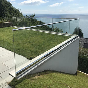 Profilo in Alluminio a U per Esterni, Ringhiera in Vetro per <span class=keywords><strong>Parapetto</strong></span> in Metallo Liscio - Product Image 3