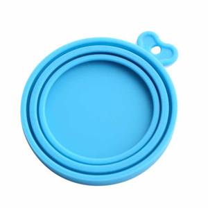 Tapa de Silicona para Latas de Comida para Mascotas, Diseño de 3 Anillos, Compatible con Latas Estándar, Material de Grado Alimenticio, Forma Redondeada, Estilo Simple, Color Sólido - Product Image 3