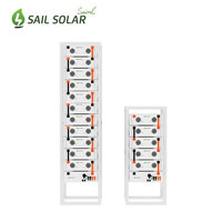 Vente chaude Solis 100KW système solaire système d'onduleur solaire hybride 200KWH système de stockage de batterie pour le plan d'utilisation commerciale