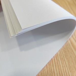 Papier offset sans bois A4 70 g/m² 80 g/m² haute luminosité blanc non couché - Product Image 1