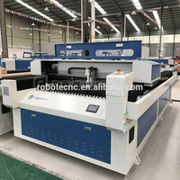 Machine de découpe laser CO2 haute vitesse 1325 pour métal / Machine de découpe de grandes plaques d'acier 1300*2500mm avec tube laser Reci/efr