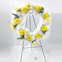 Vente en gros de grandes fleurs artificielles en soie pour funérailles, couronne de cœur, couronne de tribut, couronnes funéraires/mémoriales