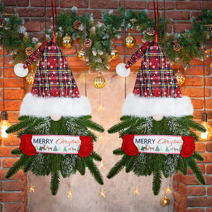 Ornement mural pour arbre de Noël, design chapeau à carreaux, pour décorations de fêtes - Product Image 2