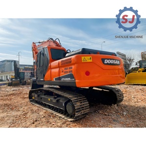 Excavatrice hydraulique d'occasion Doosan DX225LC-9C de 22 tonnes importée de Corée pour la construction à grande échelle - Bon état, à vendre - Product Image 2