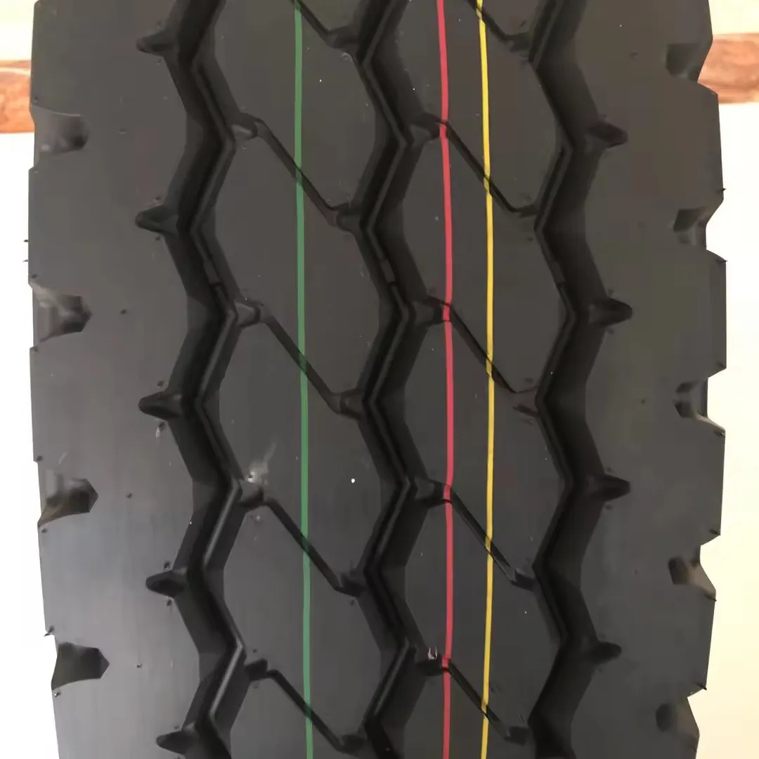 Truck and bus tyre   TBR TIRE  13R22.5-18PR High Quality tire opals. Naaats brand 3 years warranty