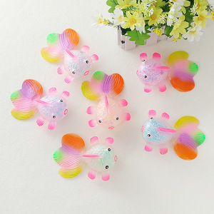 Juguetes de espuma Jincan con forma de pez pequeño y carpa, de rebote lento, para descompresión, juguetes antiestrés para niños - Product Image 2