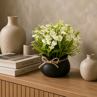 Mini fleurs artificielles en pot, 1 pièce, petit pot en plastique, décoration intérieure pour la maison, le bureau, la salle de bain, style ferme