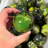 Vente en gros de boules de cristal d'opale verte naturelle, pierre de guérison Reiki, sphère de 5 à 10 cm, polie pour la méditation, décoration spirituelle