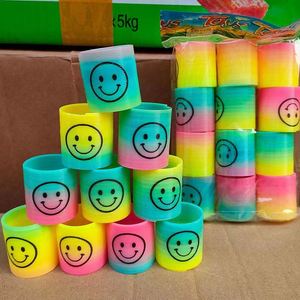 Cercle Magique Arc-en-ciel Mini Visages Souriants Empilables Musicaux Colorés Jouet pour Enfants avec Logo Personnalisable - Product Image 2