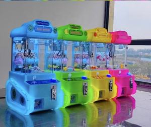 Mini plastik doldurulmuş hayvan bebek pençe otomat ödül İngilizce için oyun salonu oyun makinesi - Product Image 3