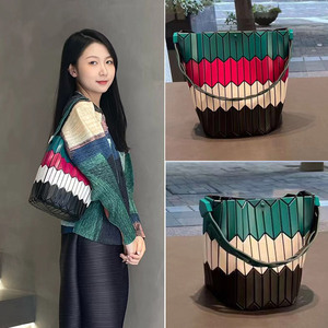 Nouvelle mode <span class=keywords><strong>de</strong></span> <span class=keywords><strong>sac</strong></span> à main en cuir pour femmes <span class=keywords><strong>sac</strong></span> à main pour dames <span class=keywords><strong>joli</strong></span> shopping <span class=keywords><strong>de</strong></span> luxe <span class=keywords><strong>sac</strong></span> à main fourre-tout <span class=keywords><strong>de</strong></span> créateur - Product Image 6
