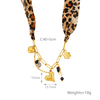 Écharpe et collier à chaîne personnalisés avec pendentif multi-éléments et tissage de corde coloré, bijoux tendance pour femmes