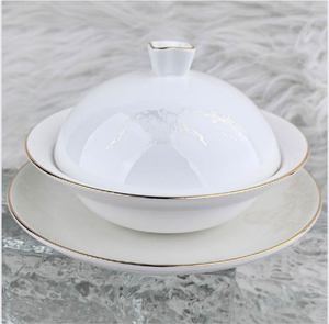 Service de Table en Céramique Élégant avec Incrustations Dorées et Motifs Scéniques, Nouveau Style Chinois, Kit de Tasses, Résistant au Lave-Vaisselle, Durable, Pour Plus de 10 Utilisateurs - Product Image 4