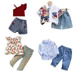 Tenues d'été pour enfants fabriquées en Chine, ensembles de vêtements en coton avec t-shirt, jupe en jean, pantalon et débardeur pour filles et garçons - Product Image 2