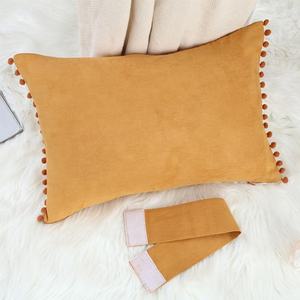 Bán Buôn 35X50Cm 100% Polyester Nhiều Màu Sắc Trẻ Em Giáng Sinh Bow Tie Pompom Trim Cushion Cover - Product Image 6