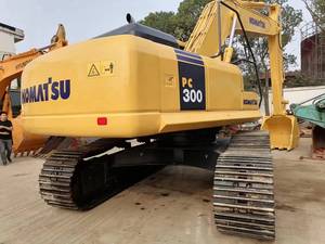 Miniexcavadora Komatsu PC 300 Usada Certificada, Sistema Hidráulico Kawasaki, Cucharón Hawe Hengli de 4m, 30 Toneladas, 167kW, Precio Bajo - Product Image 3