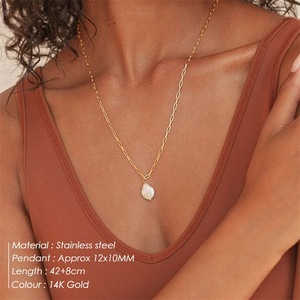 Chaîne gourmette pas cher bon <span class=keywords><strong>prix</strong></span> pendentif personnalisé collier de perles d'eau douce <span class=keywords><strong>316L</strong></span> or 14K acier inoxydable - Product Image 2