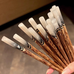 Hot bán thân thiện với môi bền chịu nhiệt nhà hàng khách sạn Non-Slip đũa Flatware biểu tượng tùy chỉnh vỏ đũa - Product Image 1