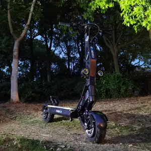 Black Knight Rider 7 NFC and password start 60V 72v 6000W 8000w Carbon Fiber Color EBS e scooter with pushing mode