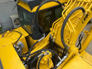 Excavatrice d'occasion Pc400-7 de KOMATSU Excavatrice d'excellente qualité d'assurance avec de faibles heures de travail en vente - Product Image 6