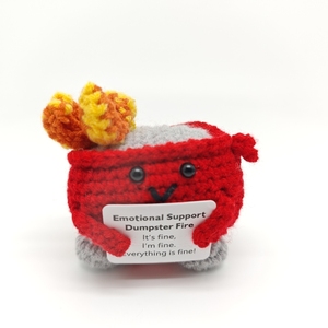 HY198 supporto emotivo del cassonetto fuoco carino fatto a mano all'uncinetto cassonetto regalo divertente bambola a maglia giocattolo ornamento regalo per i migliori amici - Product Image 2
