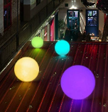 Lampe sphérique LED RGB de 12 pouces, boule de lune, sans fil, rechargeable, émettant de la lumière blanche, pour l'éclairage extérieur