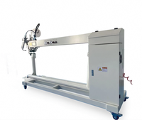 Machine de scellage de coutures à air chaud avec bras extensible et rouleau de traction, capable de produire des panneaux publicitaires