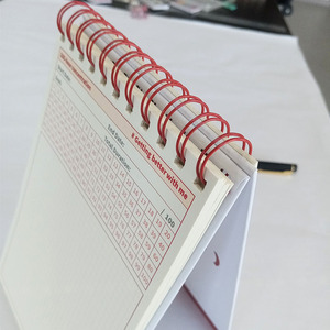 Cuaderno de escritorio con tapa dura A5 personalizado, encuadernación en espiral, planificador diario semanal, gestión del tiempo diario, lista de tareas pendientes - Product Image 4