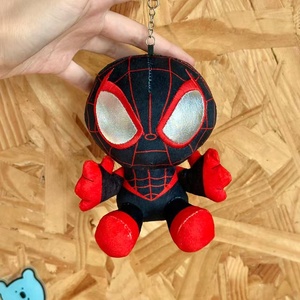 Nuovi Arrivi: Giocattoli di Peluche Versatili, Morbidi e Divertenti, Portachiavi Personalizzati di Spider-Man da 12cm e 15cm per Bambini - Product Image 3
