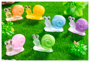 Sáng phát sáng huỳnh quang đầy màu sắc thu nhỏ vườn bức tượng bức tượng động vật điêu khắc nhựa ốc cho mù suprise Túi đồ chơi trẻ em - Product Image 5