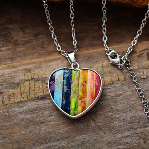 Collier pendentif en pierre 7 couleurs en forme de cœur, serti clos, bijou unisexe, cadeau - Product Image 2