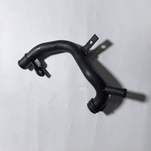 Manguera de Refrigerante para Volkswagen Audi A3 Q3 TT CC, Pieza de Repuesto 06J121065F, Manguera de Plástico para Motor - Product Image 1