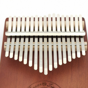 Kalimba de Madera Mini de 17 Teclas al por Mayor, Piano de Pulgar, Instrumento Musical de Percusión Orff, Kalimba para Niños, para Tocar y Presentar - Product Image 4