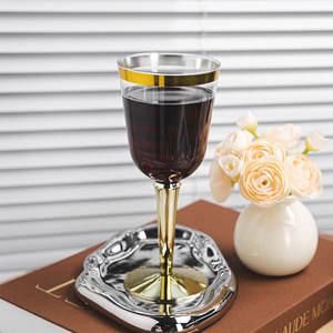 <span class=keywords><strong>Verre</strong></span> <span class=keywords><strong>à</strong></span> <span class=keywords><strong>vin</strong></span> en <span class=keywords><strong>plastique</strong></span> PS <span class=keywords><strong>à</strong></span> trois sections, couleur personnalisée, vaisselle jetable avec accents dorés en option sur le bord et la base pour les événements - Product Image 2