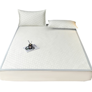 Ice <b>Silk</b> Cooling Mat Set Fitted <b>Sheet</b> 1.5m 1.8m Bed Breathable Honeycomb Hole Summer Mattress Topper - Product Image 1