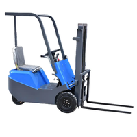 Chariot élévateur compact à trois roues pour les entrepôts d'exécution des commandes e-commerce