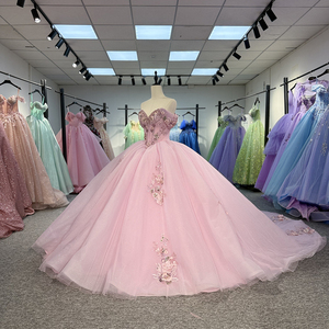 Robe de Quinceañera rose scintillante avec appliques en dentelle et fleurs 3D, épaules dénudées Dy6756 - Product Image 2