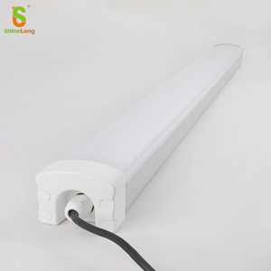 Lumière LED Triproof pour parking IP66 20W-60W 100lm/W CRI>80 Certifiée ETL ROHS Utilisation en entrepôt Angle de faisceau 120° - Product Image 3