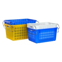 Boîte ventilée en plastique de récolte panier de caisse en maille de transport en plastique pour fruits et légumes avec poignée en métal