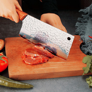 Cuchillo de cocina con patrón martillado, cuchillo de chef forjado, cuchillo para cortar huesos, cuchillo para rebanar, juego de cuchillos de cocina de acero inoxidable con agua. - Product Image 4