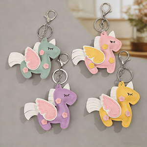 Portachiavi in Pelle Fatto a Mano con <span class=keywords><strong>Ciondolo</strong></span> Personalizzato <span class=keywords><strong>Unicorno</strong></span> Pegaso per Abbigliamento, Chiavi, Borsa, Auto, Piccoli Regali, Decorazione da Appendere - Product Image 6