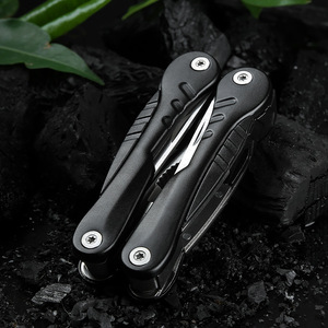 OEM personalizable 13 en 1 multiherramienta multifunción Camping alicates plegables con abrebotellas 13 en 1 multiherramienta cuchillo y alicates - Product Image 2