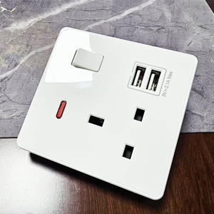 Hong Kong Macau versión 13A carga rápida USB tipo C enchufe estándar británico 86 tipo ABS Panel de tres orificios para WiFi de 110V - Product Image 4