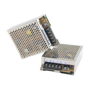Fuente de Alimentación Conmutada Omron 220V AC-DC 10A de Salida Única para Uso Industrial - Product Image 4