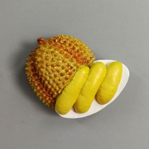 Ensemble d'aimants réalistes en résine moulée pour réfrigérateur, fruits décoratifs 3D (raisin, fraise, durian, fruit du dragon) pour organisation de cuisine - Product Image 3