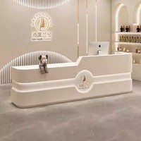 Comptoir de caisse minimaliste moderne en MDF durable de forme oblongue pour magasin de vêtements pour femmes, salon de beauté, salon de coiffure