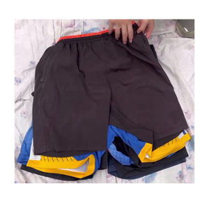 Balla di Abbigliamento Usato Sportivo da Uomo Pantaloncini Firmati di Seconda Mano Pacco <span class=keywords><strong>VIP</strong></span> da 50 kg di Vestiti Usati Misti - Product Image 4