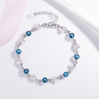 Bracelet pour femme en alliage de cuivre incrusté de zircon en forme de cœur, de haute qualité, exquis et élégant, pour accessoires quotidiens