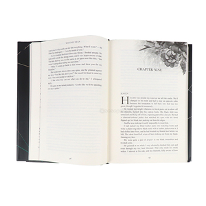 Empresa de fabricación de libros Lámina personalizada en tapa dura Impresión de novela romántica encuadernada con bordes rociados de color púrpura - Product Image 5