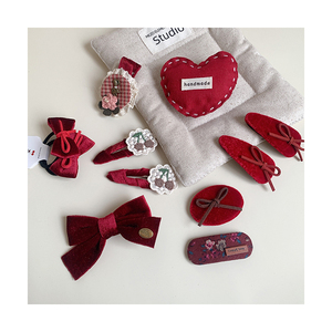 Pinza de pelo con lazo de Año Nuevo rojo brillante para niños hecha a mano 1 tela cereza en forma de corazón horquillas dulce niña lindo flequillo lateral <span class=keywords><strong>BB</strong></span> Clip - Product Image 3